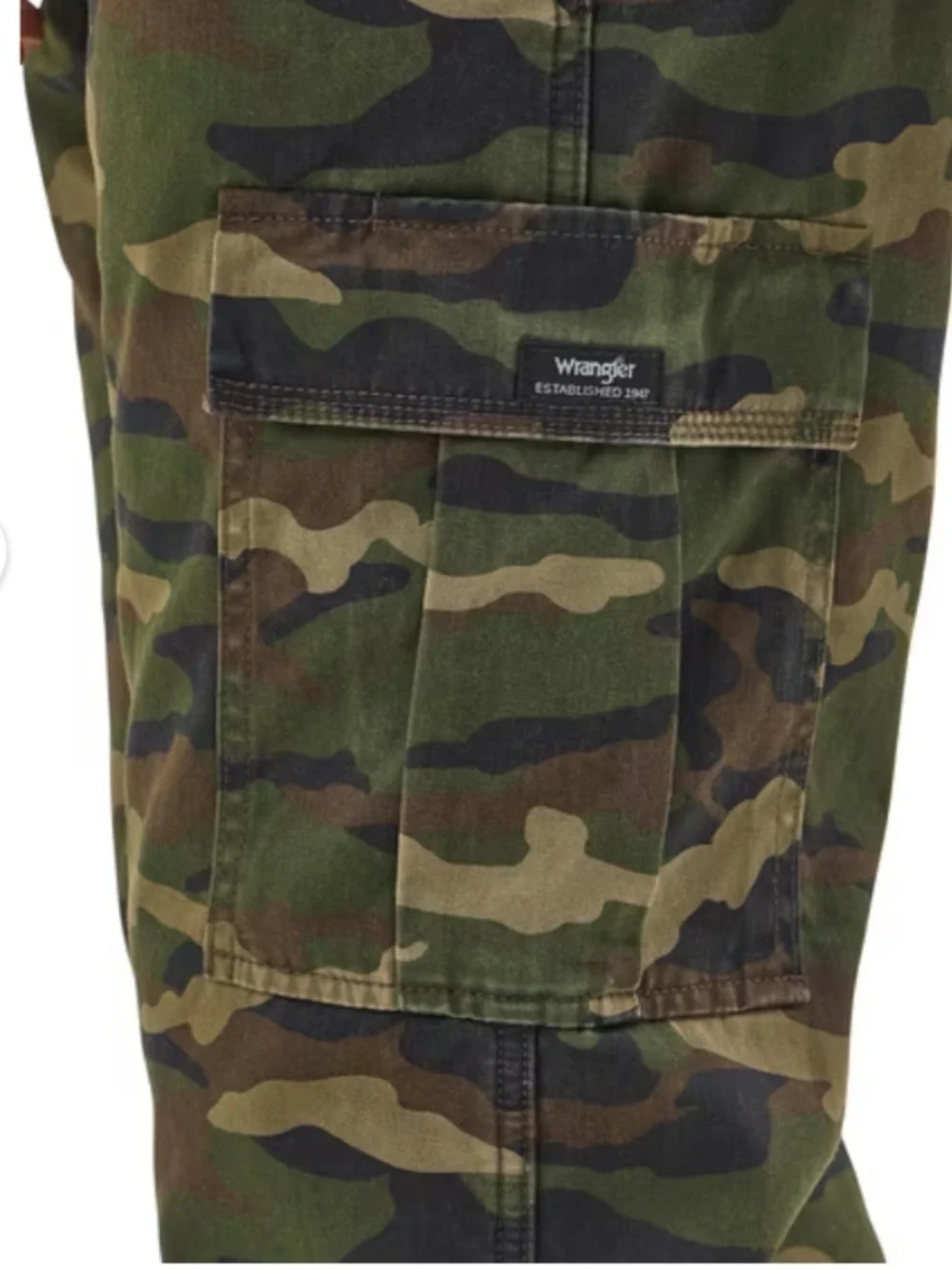 Wrangler Relaxed Fit Fleece Lined Men's Green Camouflage Cargo Pants